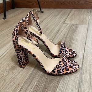 LULU’S animal print heels